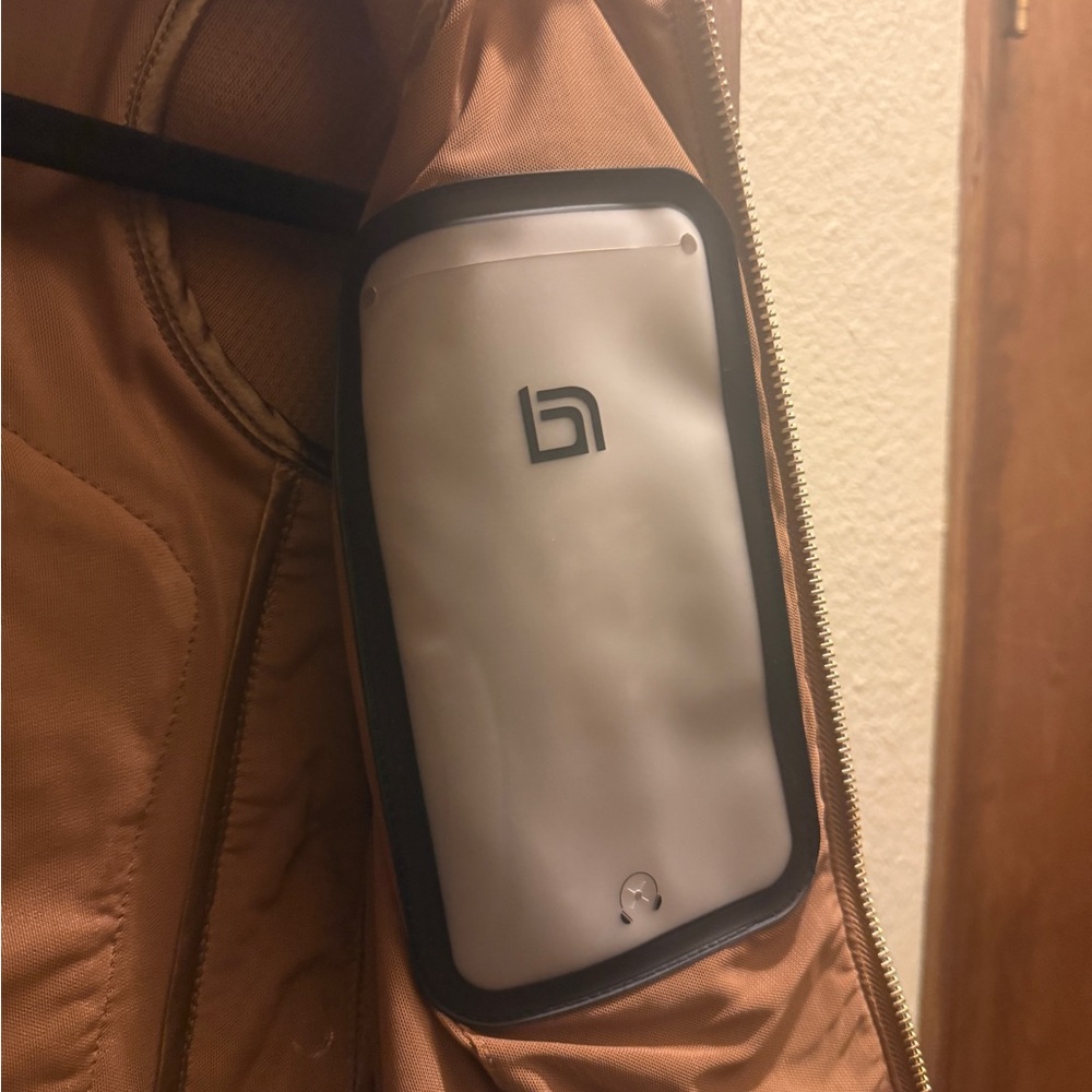 Blanc Noir Women's Brown Quilted Leather Moto Jacket - Picture 4 of 6